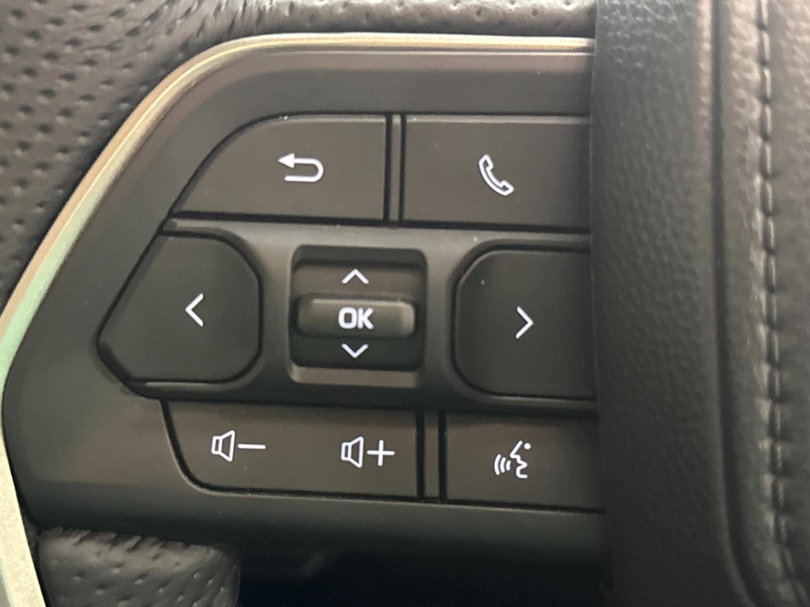 2026 Toyota Tacoma 4WD SR5