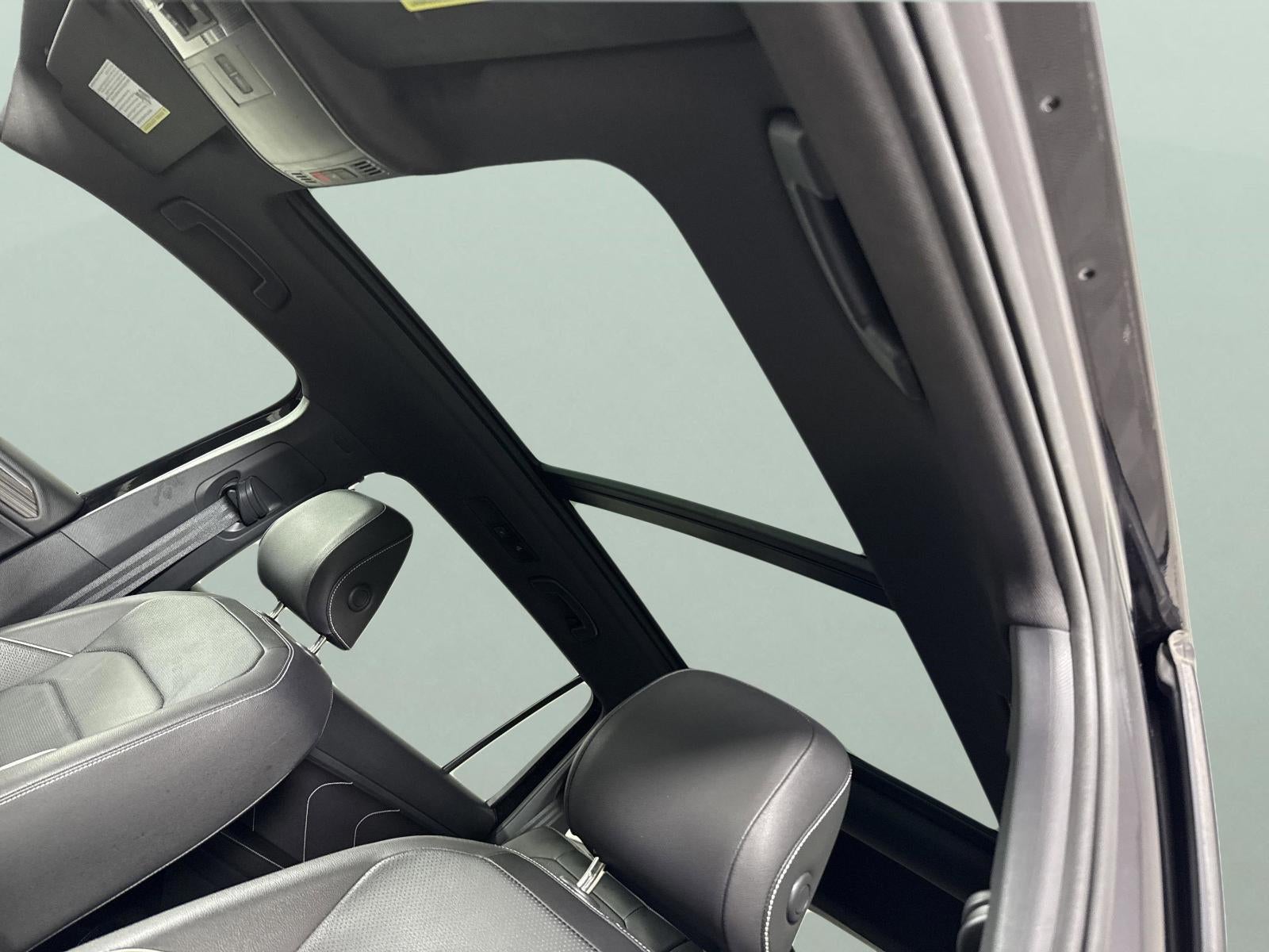 2024 Volkswagen Tiguan SEL R-Line