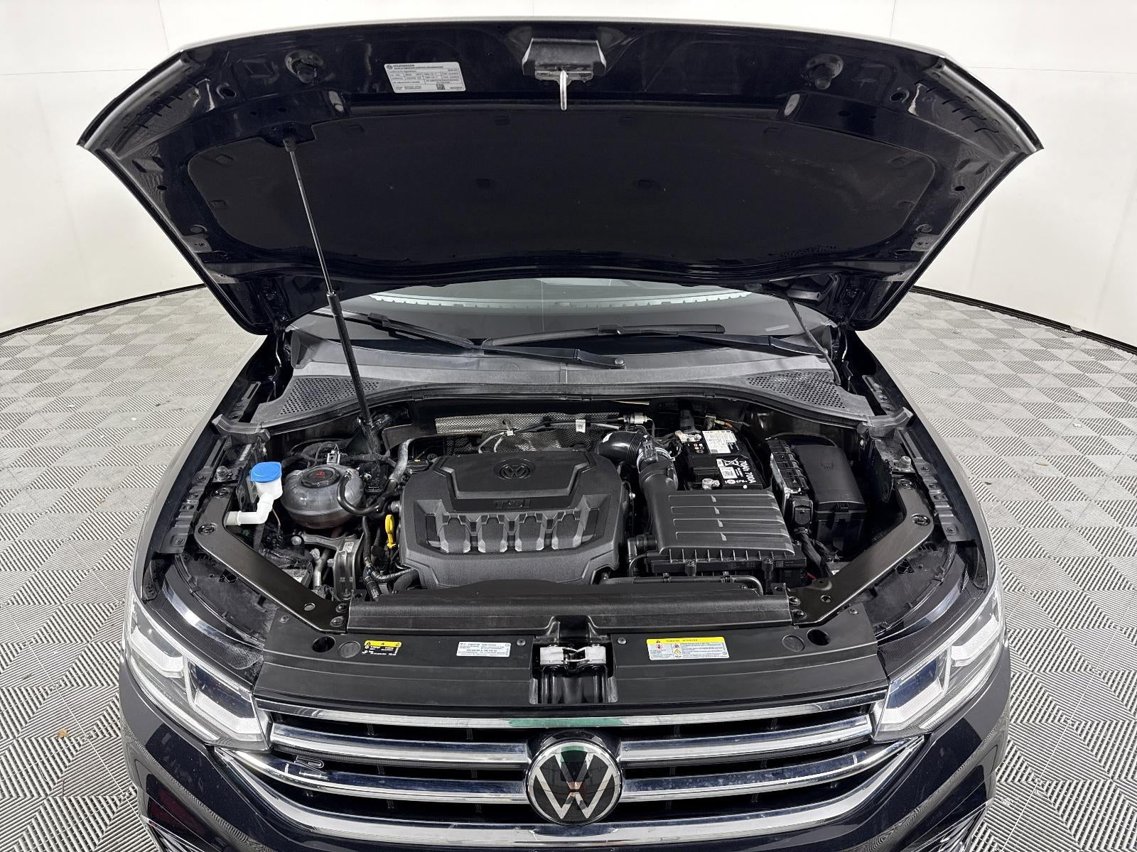2024 Volkswagen Tiguan SEL R-Line
