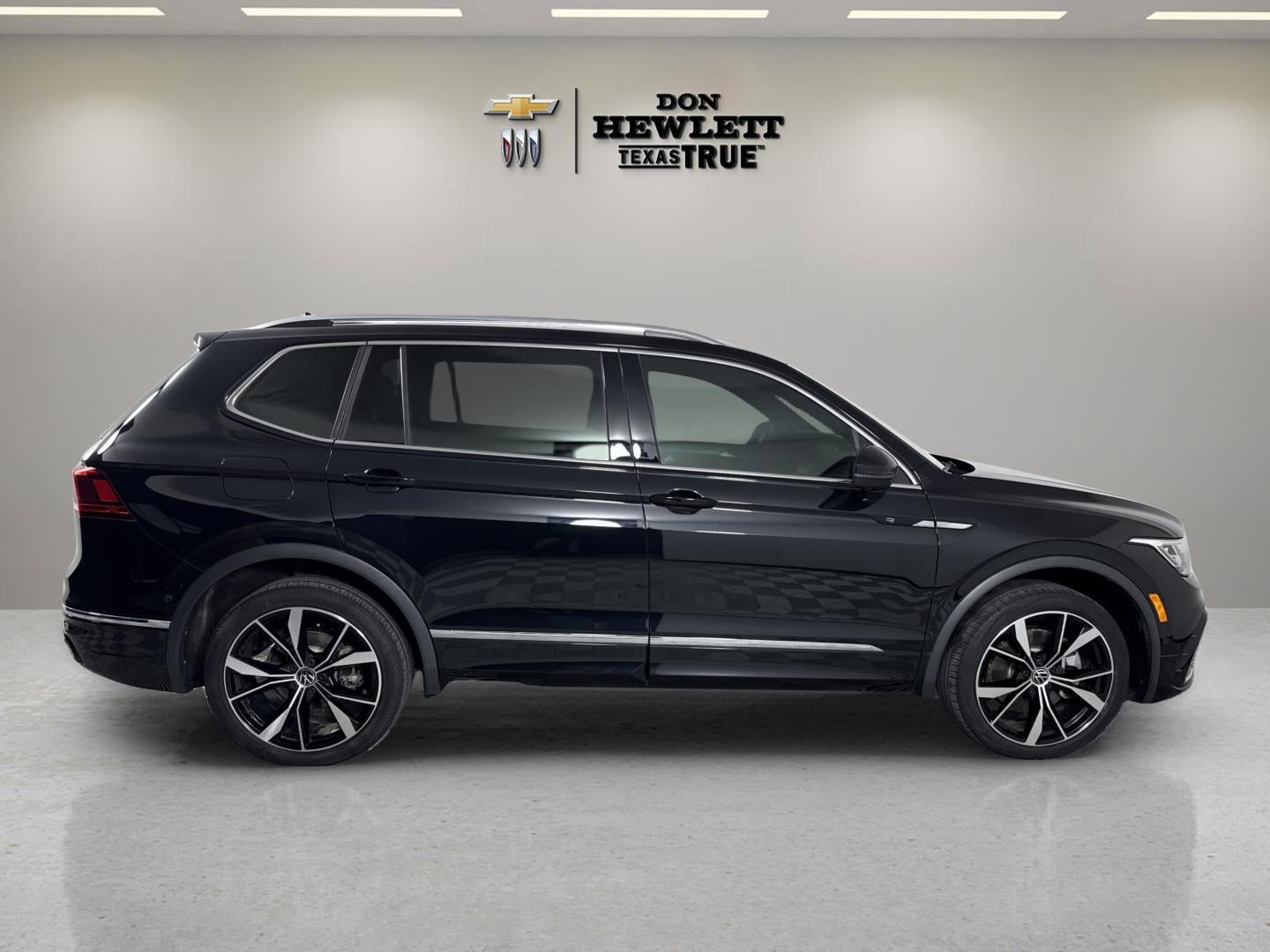 2024 Volkswagen Tiguan SEL R-Line