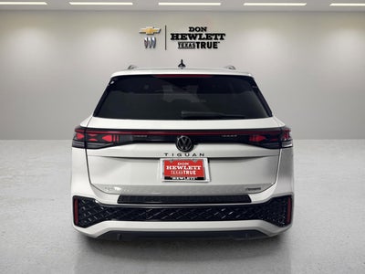 2025 Volkswagen Tiguan SEL R-Line