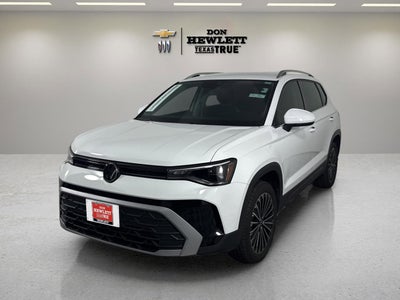 2025 Volkswagen Taos SE