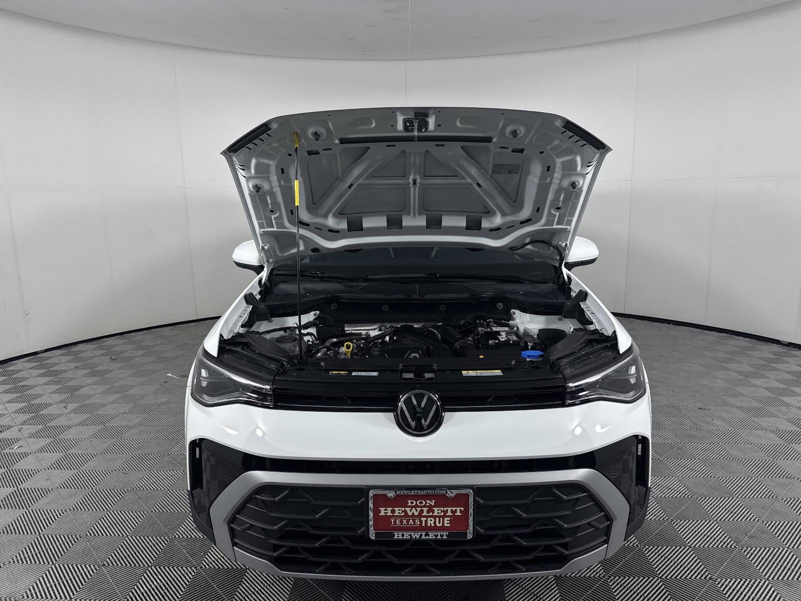 2025 Volkswagen Taos SE