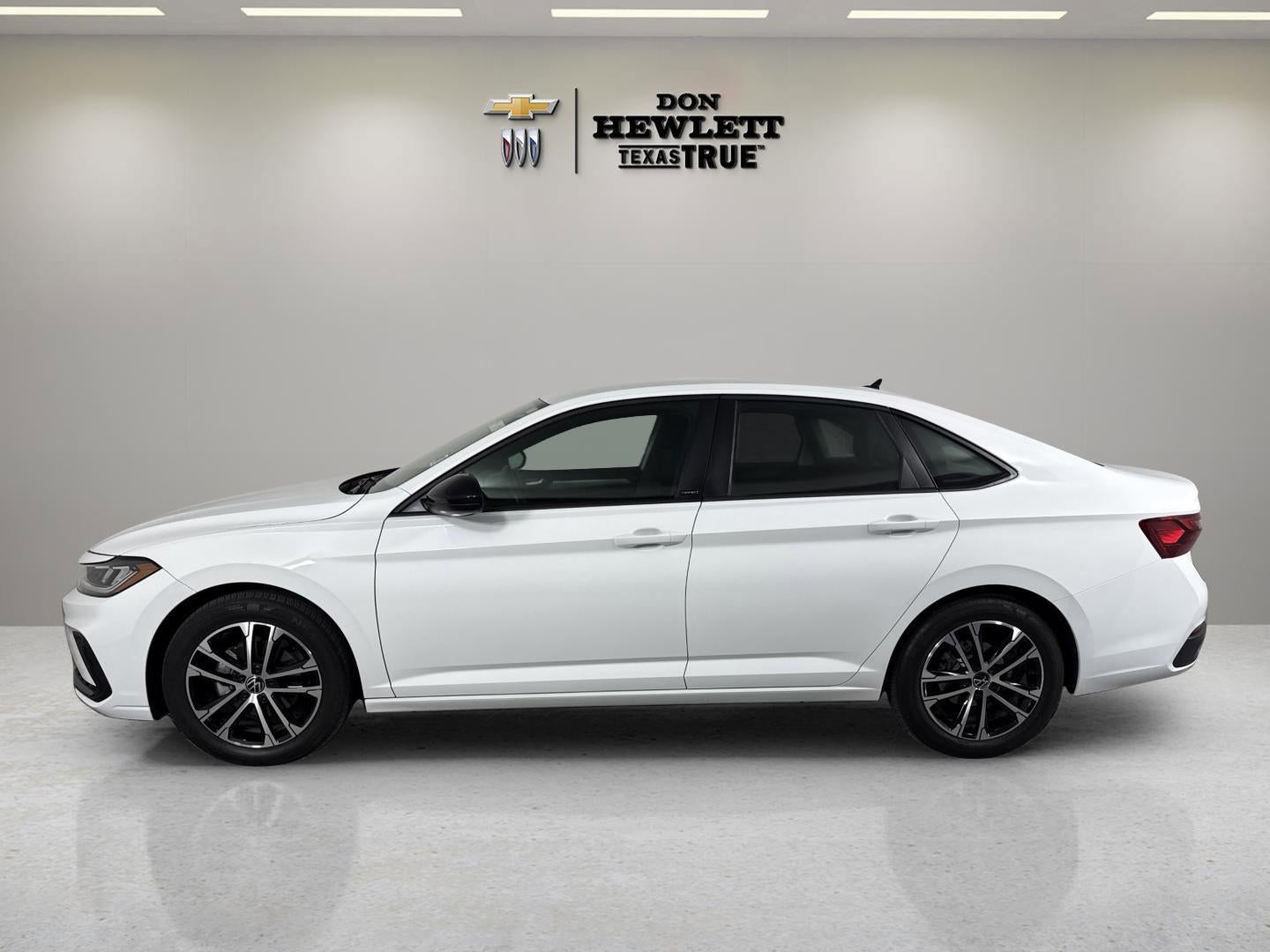 2025 Volkswagen Jetta Sport