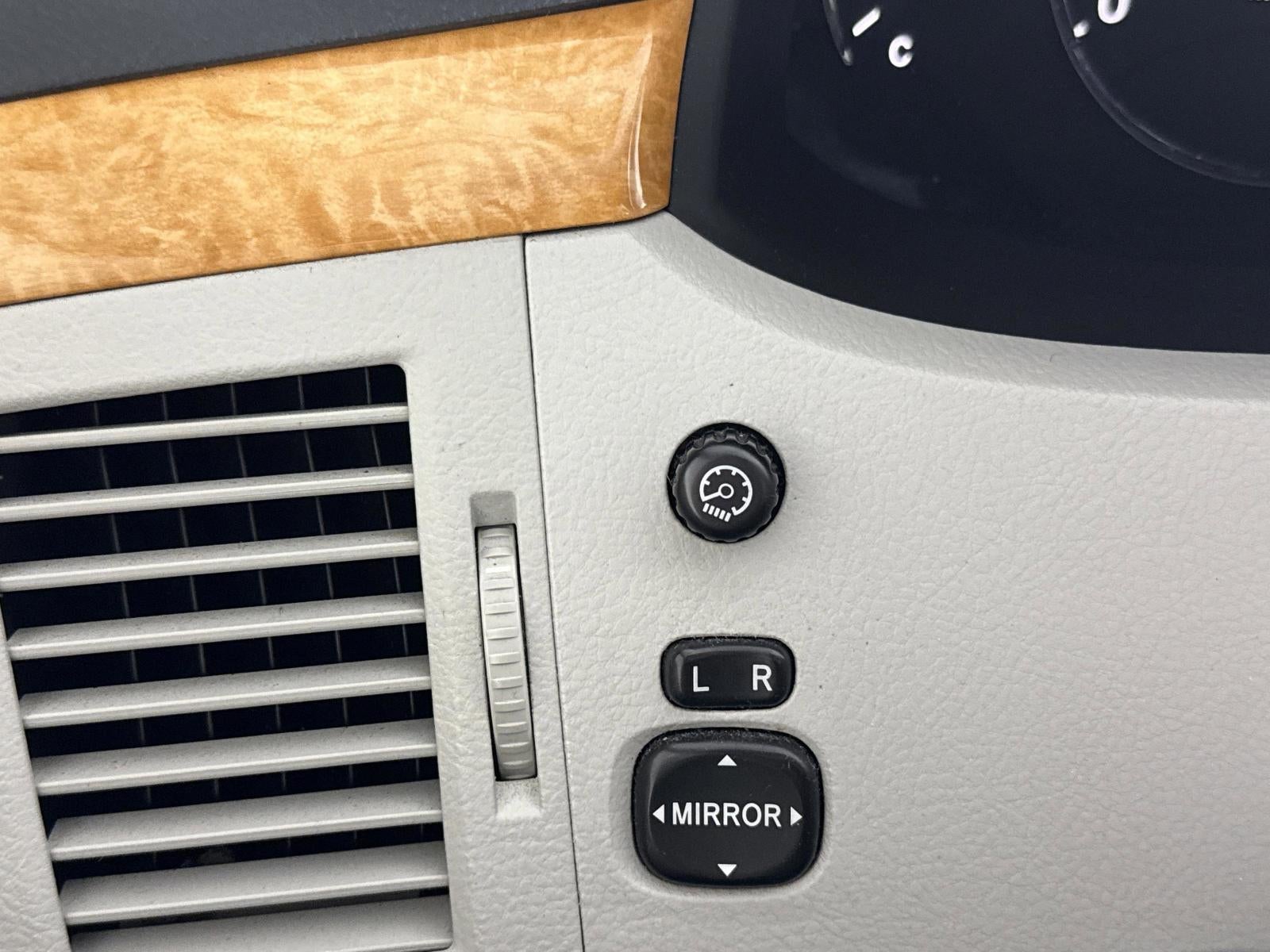 2006 Toyota Avalon XL