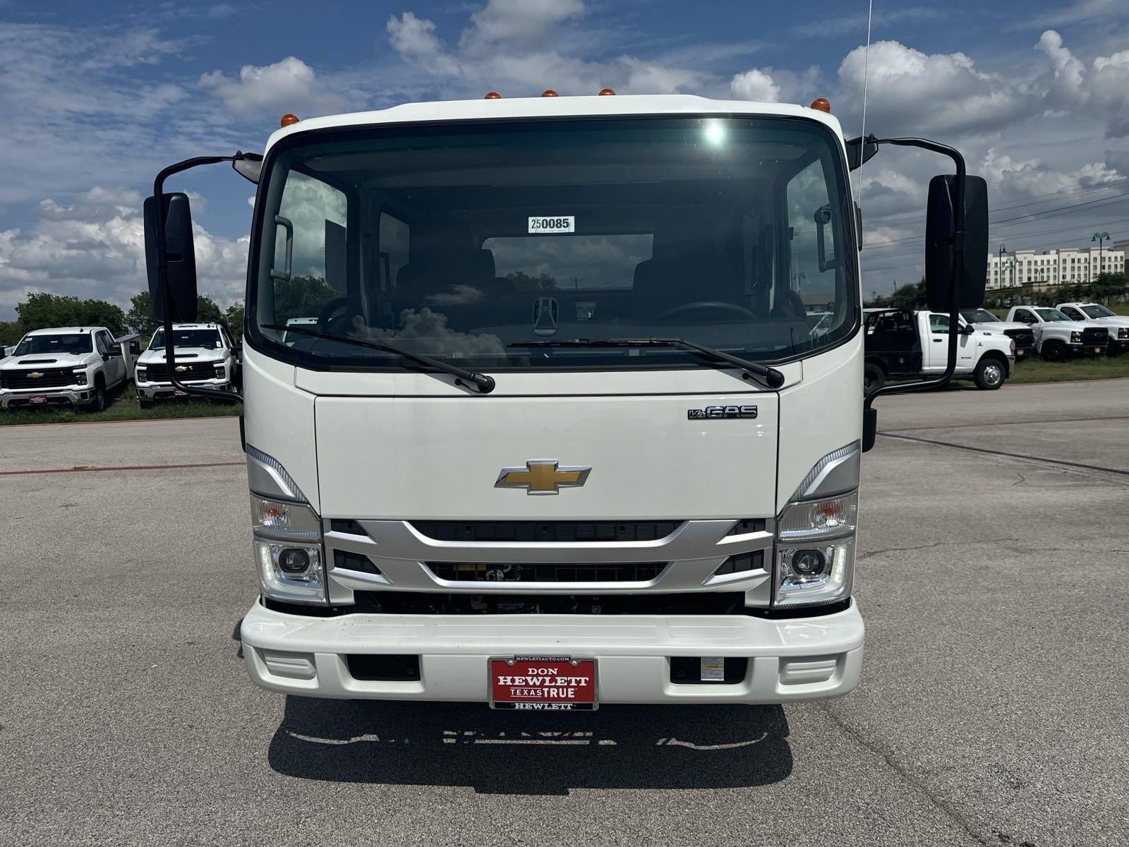 2025 Chevrolet Low Cab Forward 4500 NA