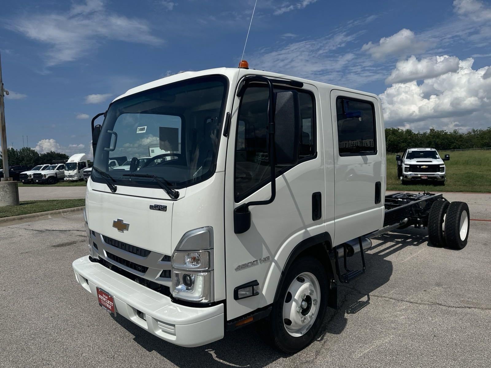 2025 Chevrolet Low Cab Forward 4500 NA