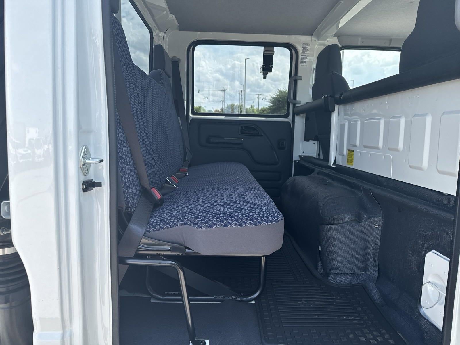 2025 Chevrolet Low Cab Forward 4500 NA