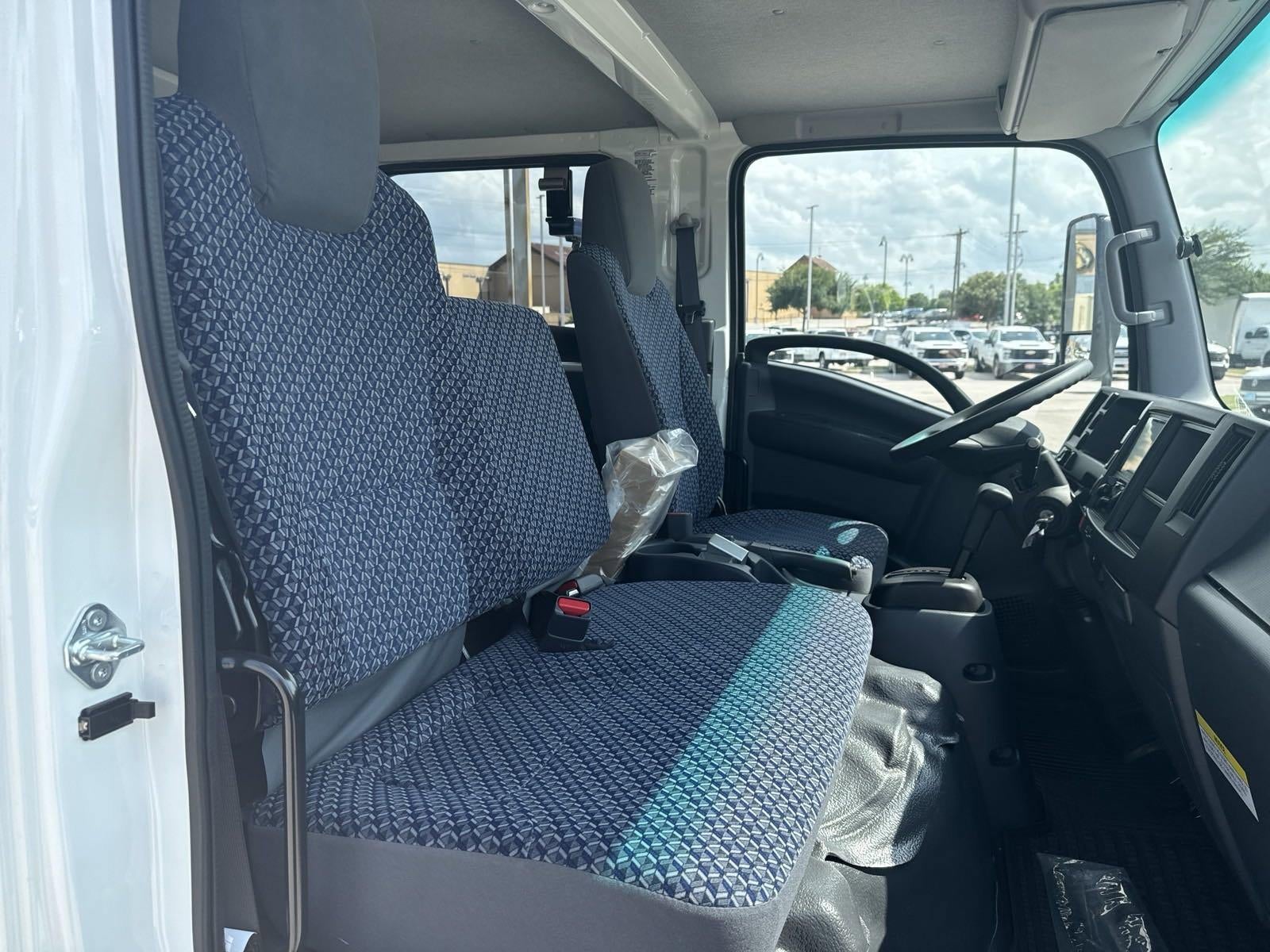 2025 Chevrolet Low Cab Forward 4500 NA