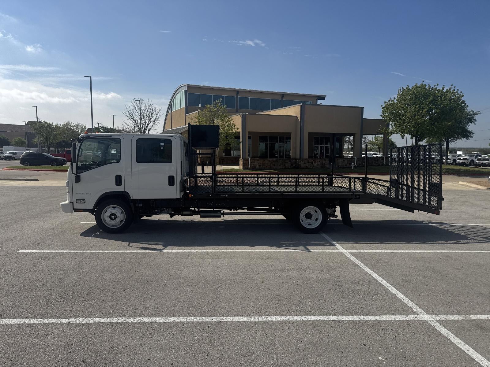 2026 Chevrolet Low Cab Forward 4500 HG NA