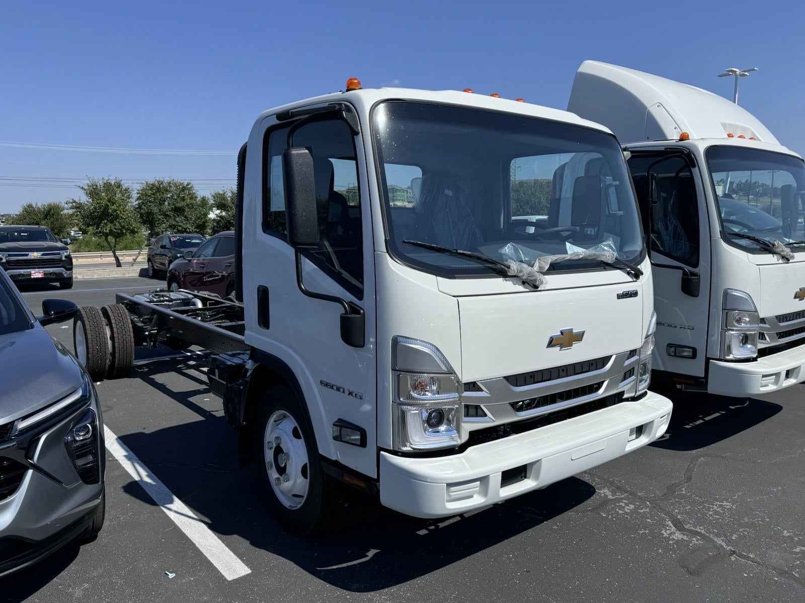 2025 Chevrolet Low Cab Forward 5500 XG NA