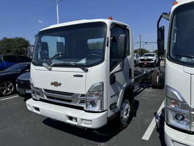 2025 Chevrolet Low Cab Forward 5500 XG NA