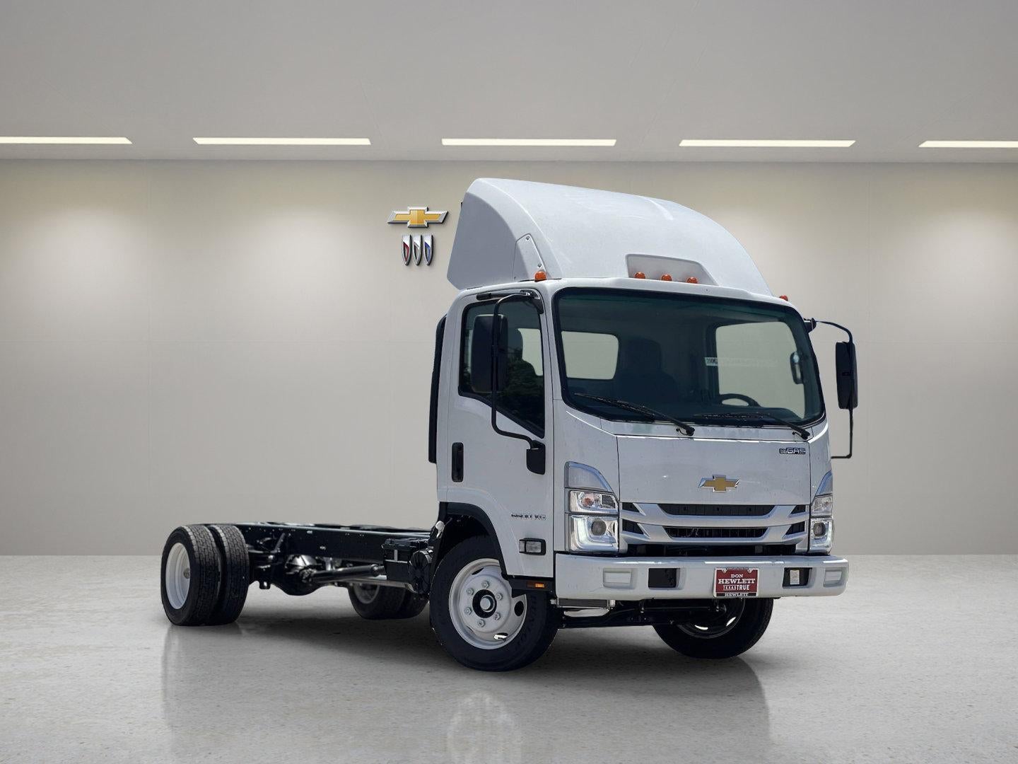 2025 Chevrolet Low Cab Forward 5500 XG NA