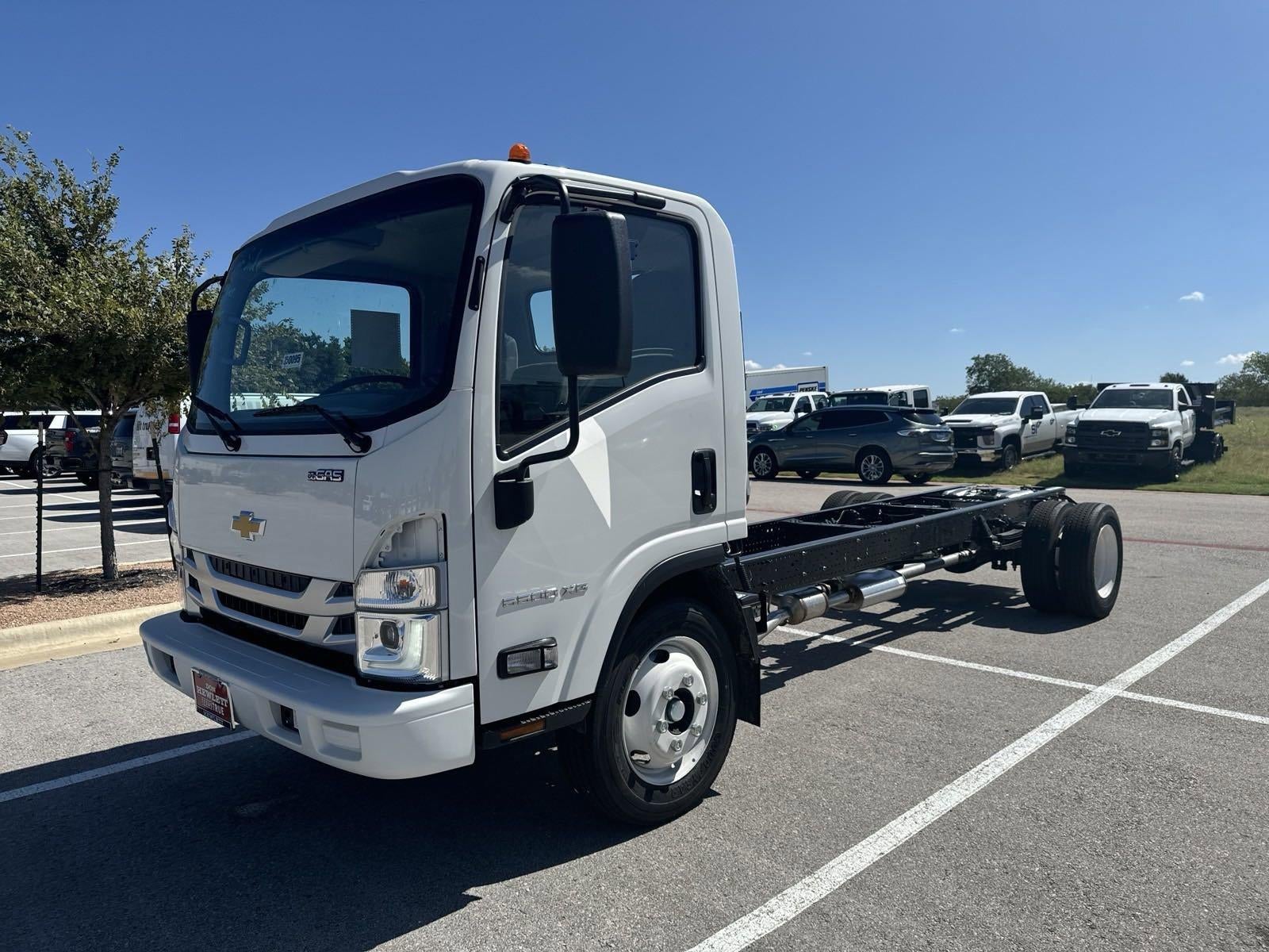 2025 Chevrolet Low Cab Forward 5500 XG NA