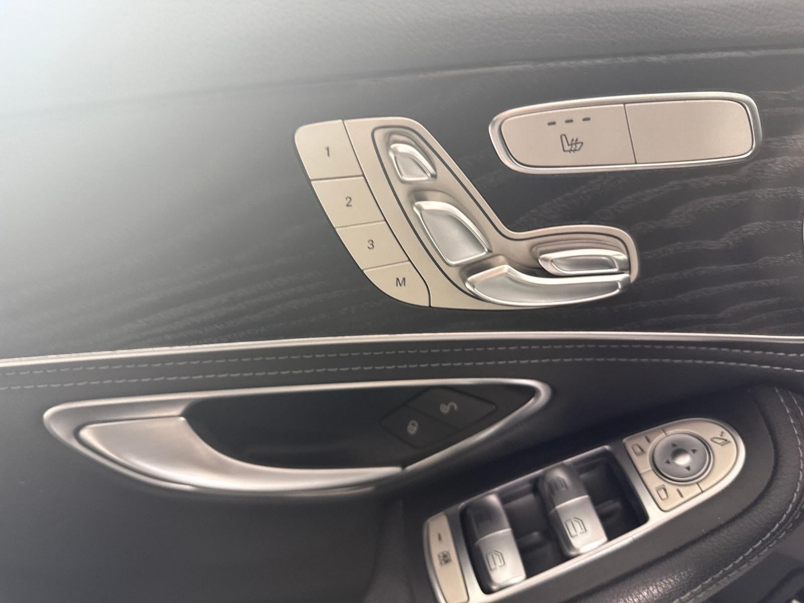 2015 Mercedes-Benz C 300 4MATIC®