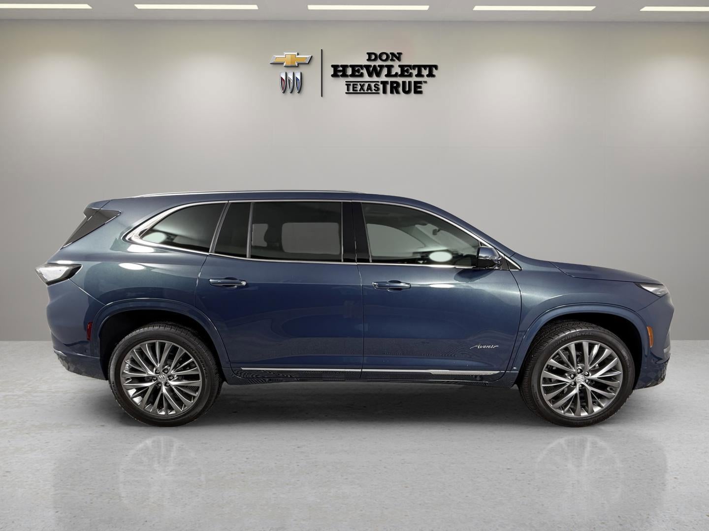 2025 Buick Enclave Avenir