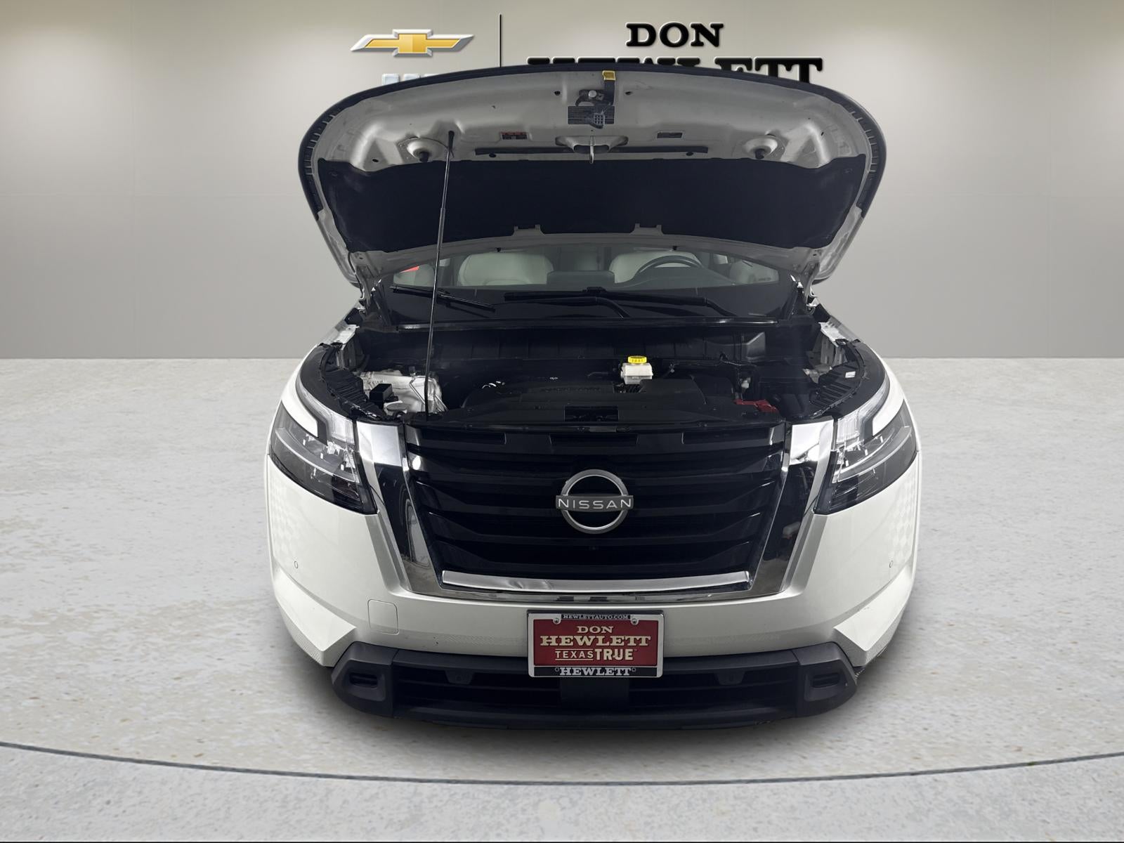 2024 Nissan Pathfinder SL FWD