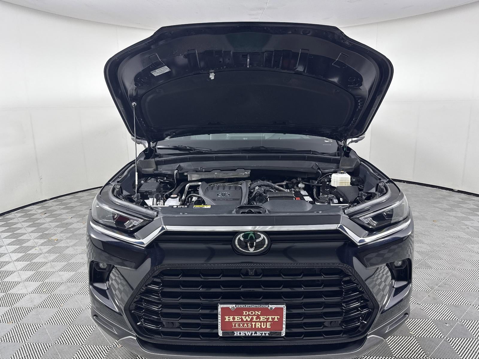 2026 Toyota Grand Highlander LE