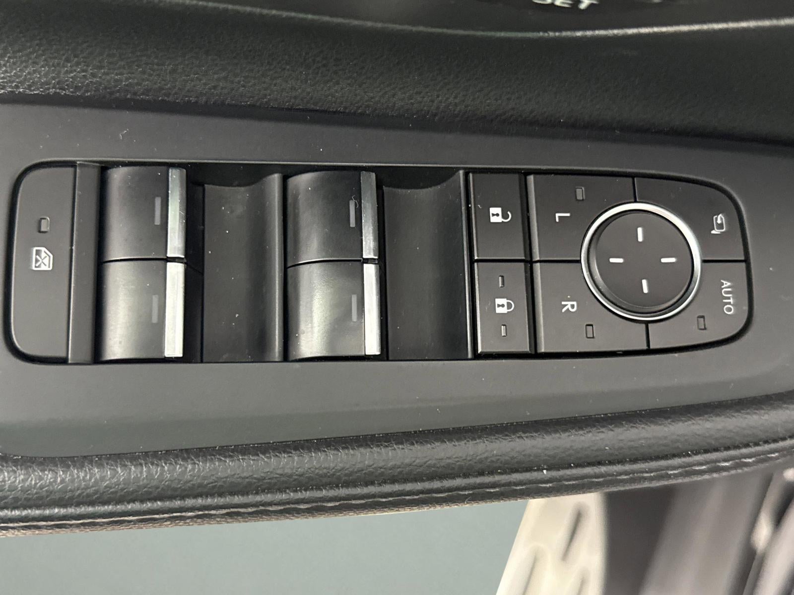 2026 Toyota Grand Highlander LE