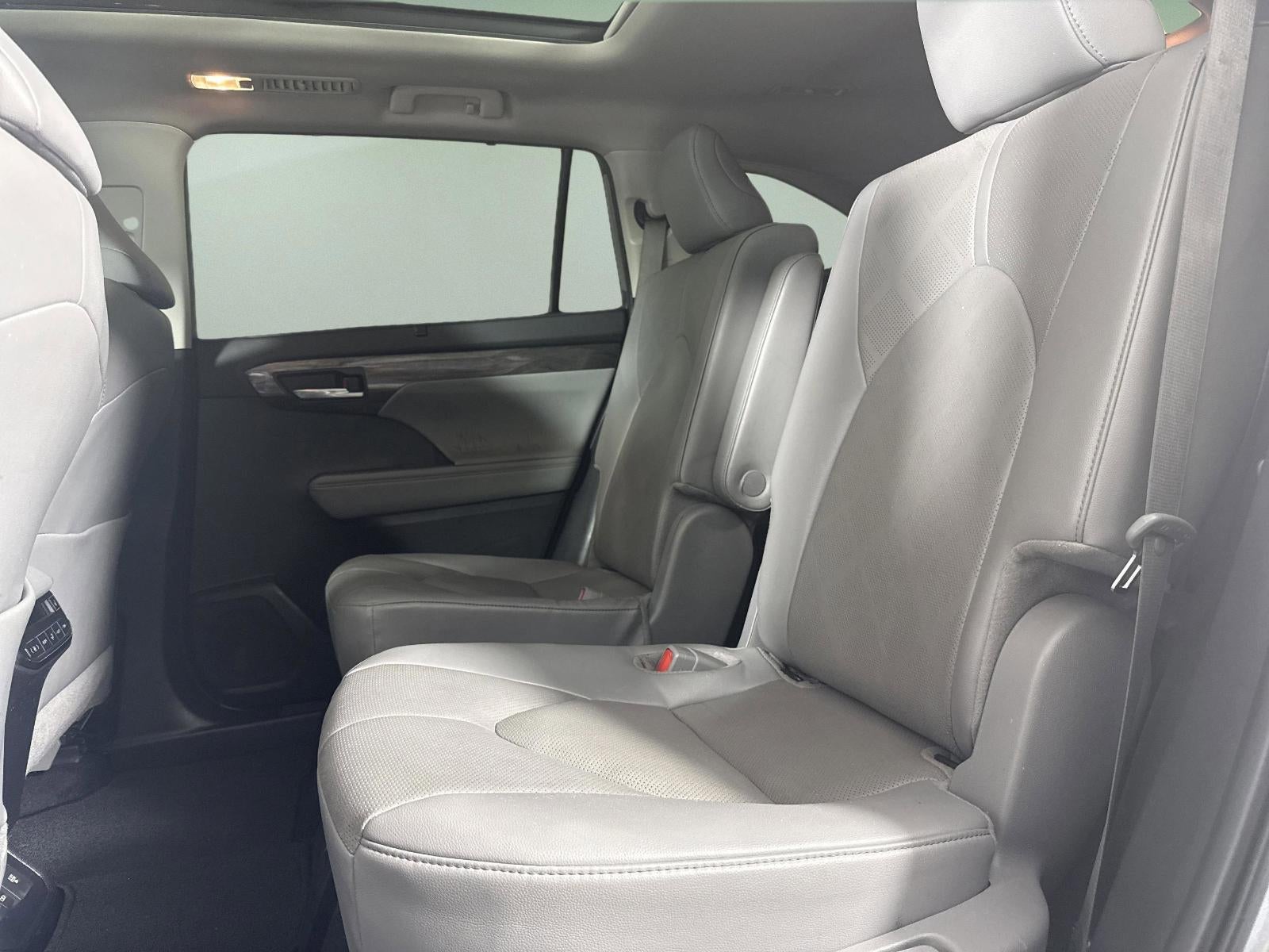 2024 Toyota Highlander Platinum