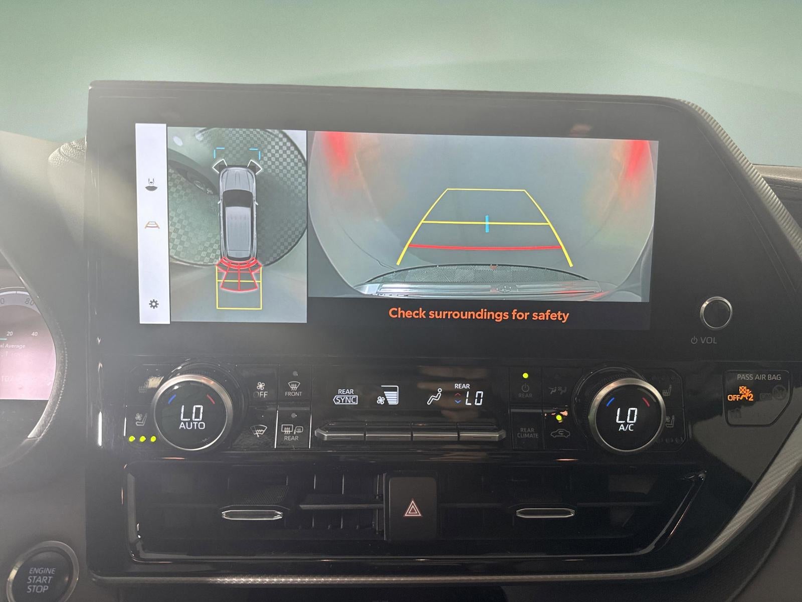 2024 Toyota Highlander Platinum