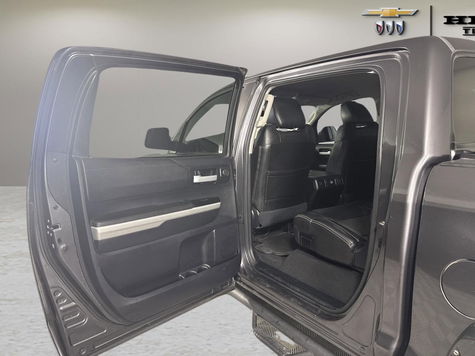 2015 Toyota Tundra 4WD Truck SR5