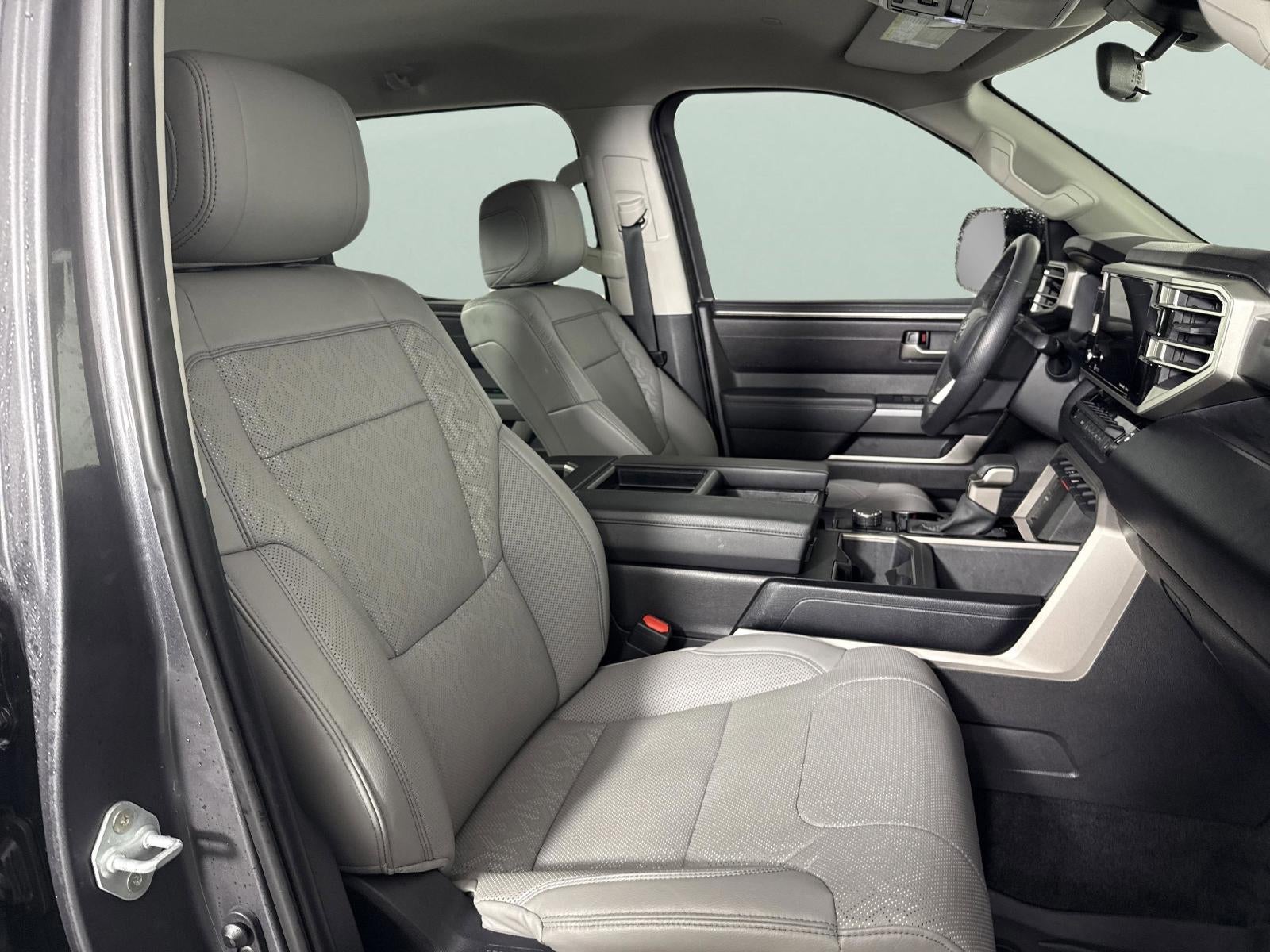 2024 Toyota Tundra 2WD SR5