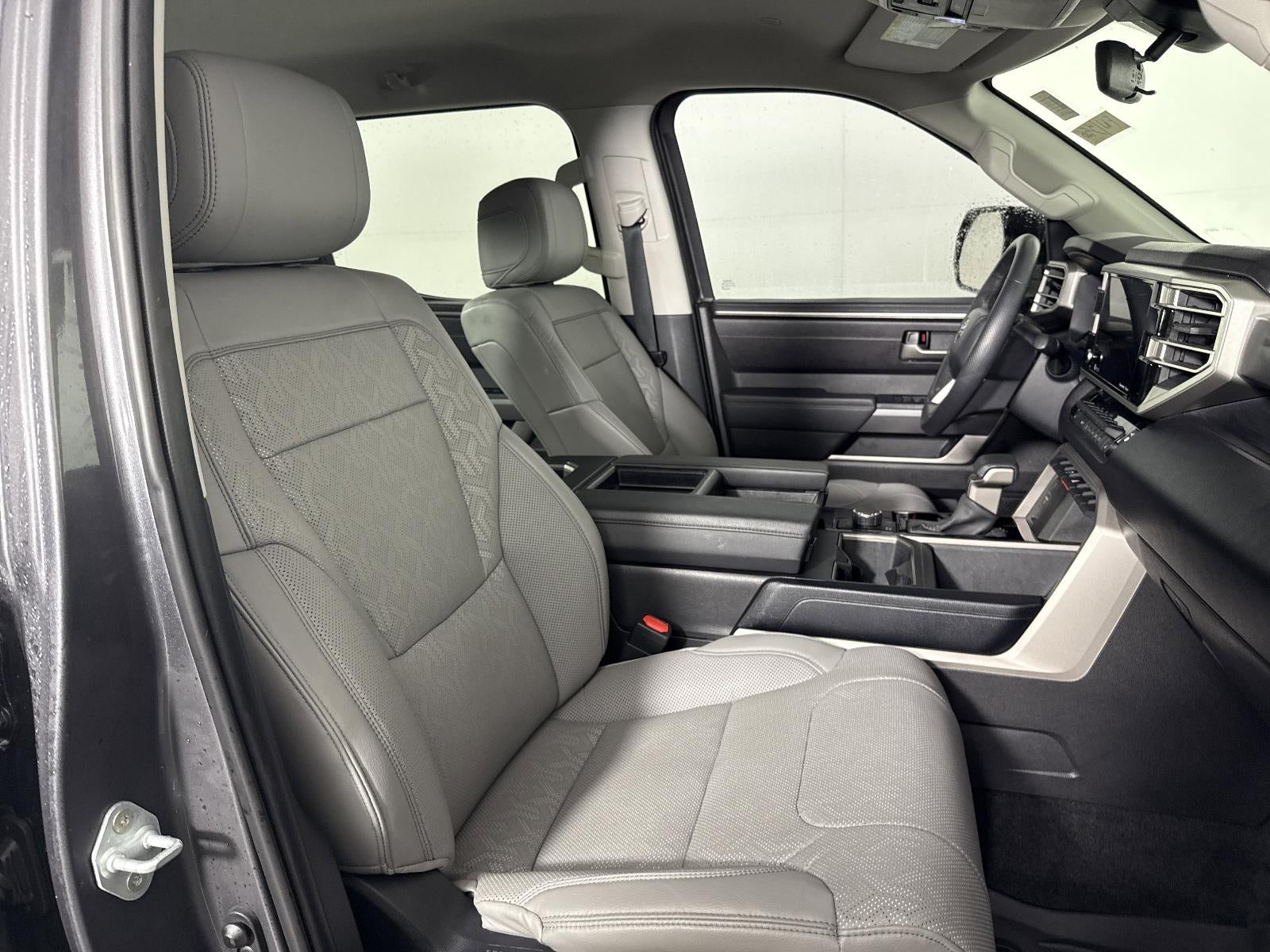 2024 Toyota Tundra 2WD SR5