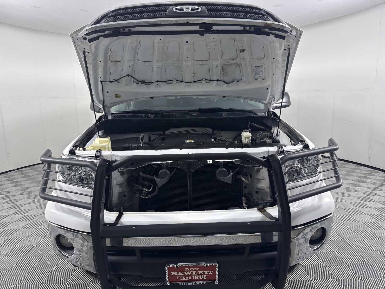 2013 Toyota Tundra 4WD Truck Grade