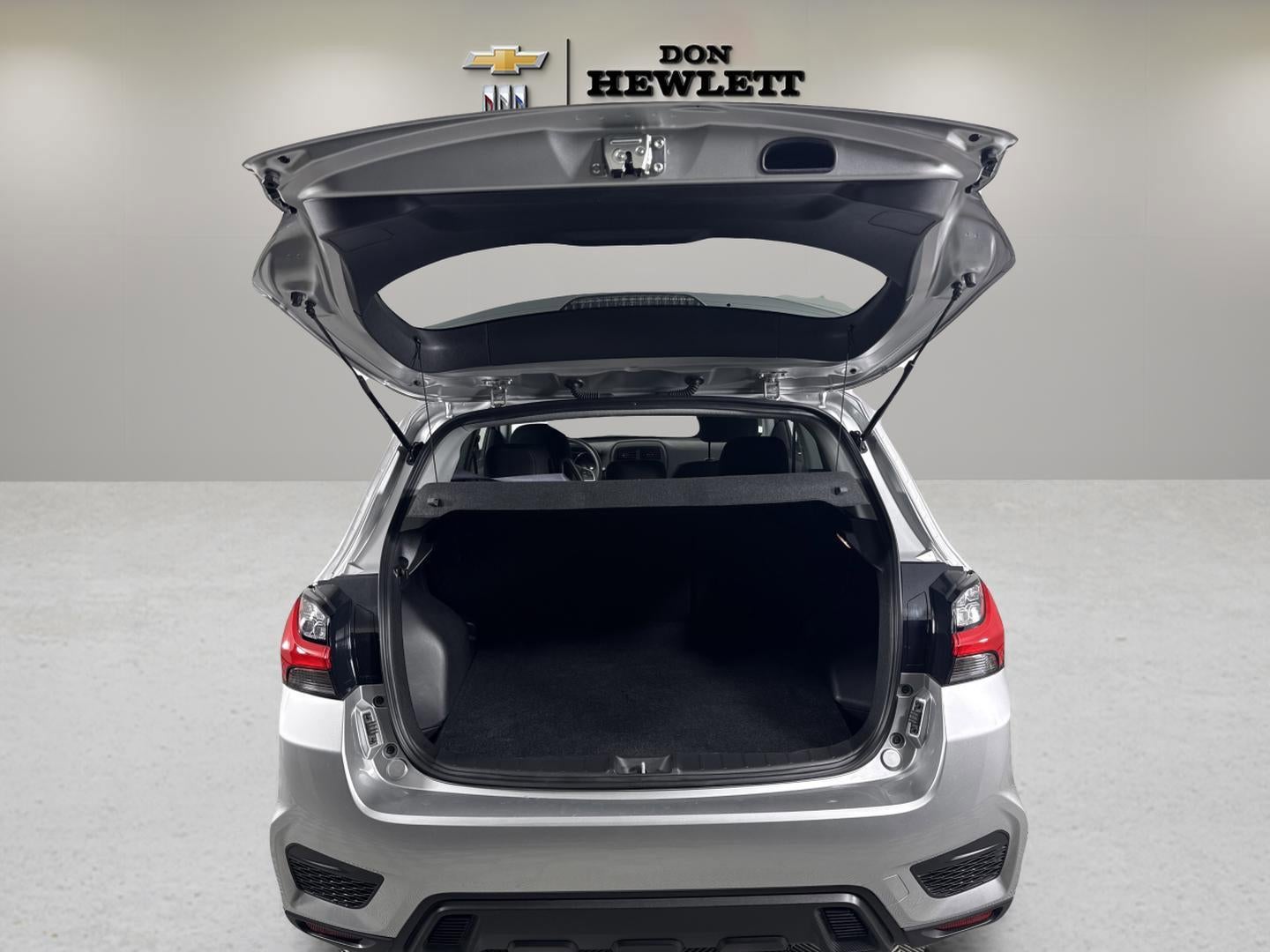 2023 Mitsubishi Outlander Sport ES