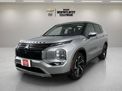 2022 Mitsubishi Outlander SE