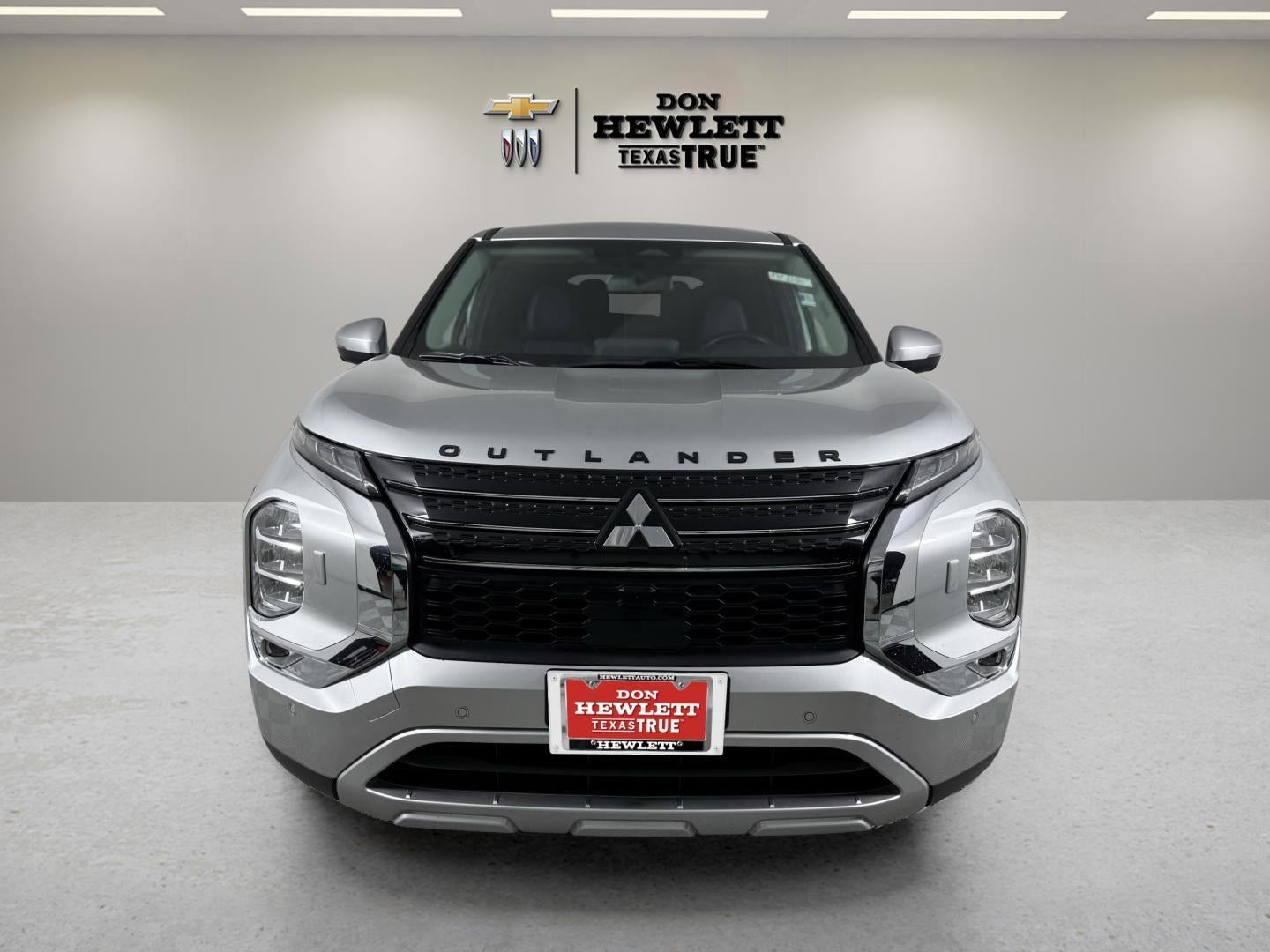 2022 Mitsubishi Outlander SE