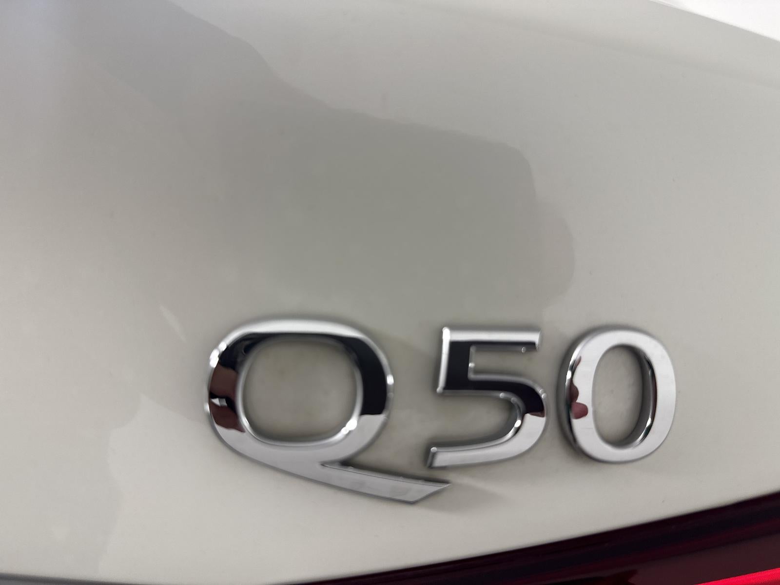2023 INFINITI Q50 LUXE