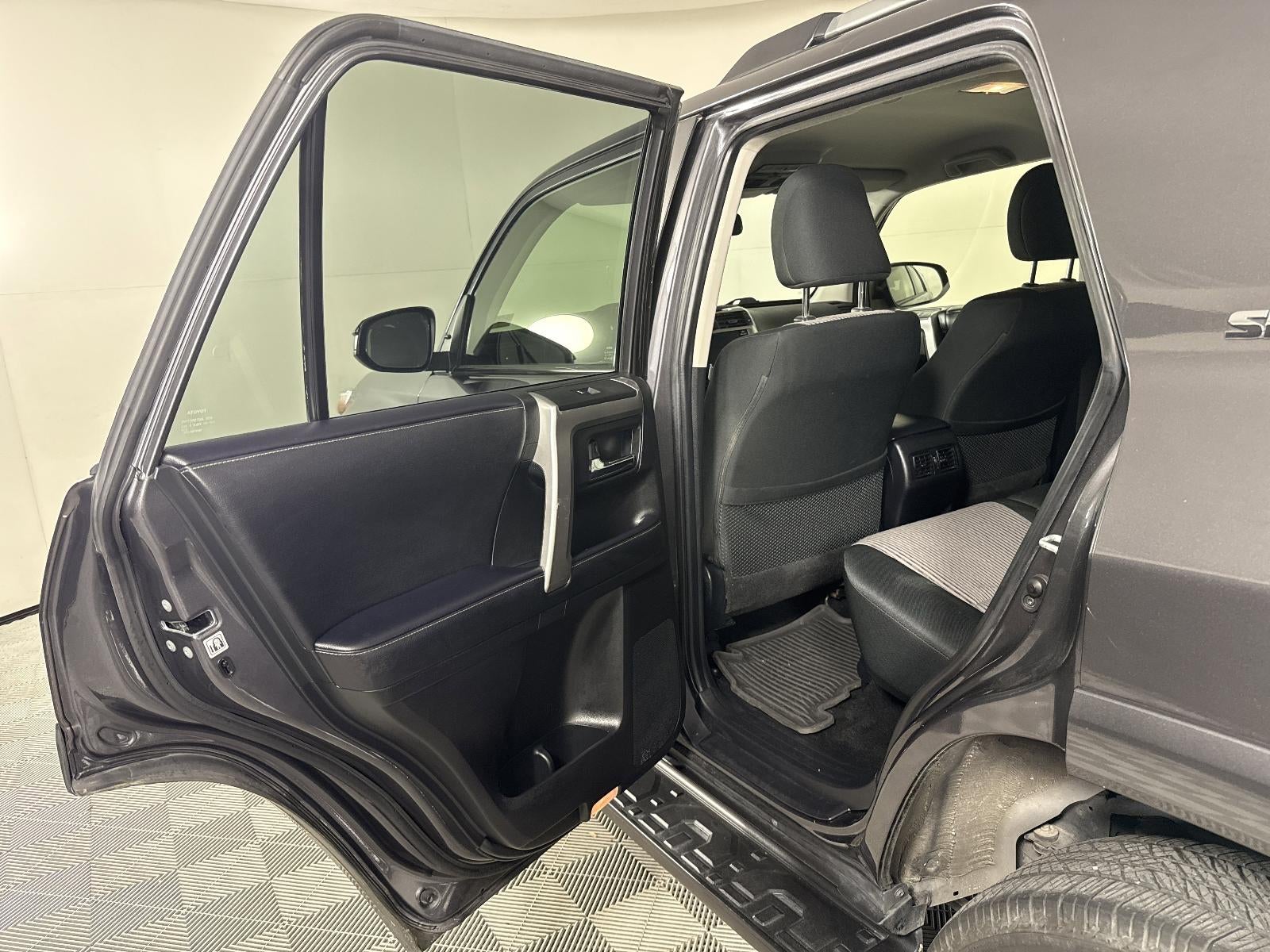 2022 Toyota 4Runner SR5