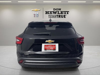 2025 Chevrolet Trax LS