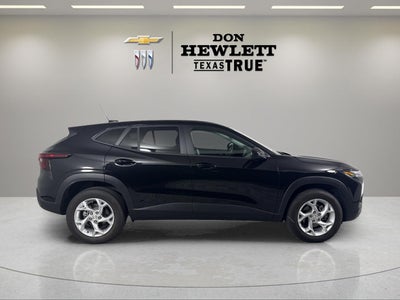 2025 Chevrolet Trax LS