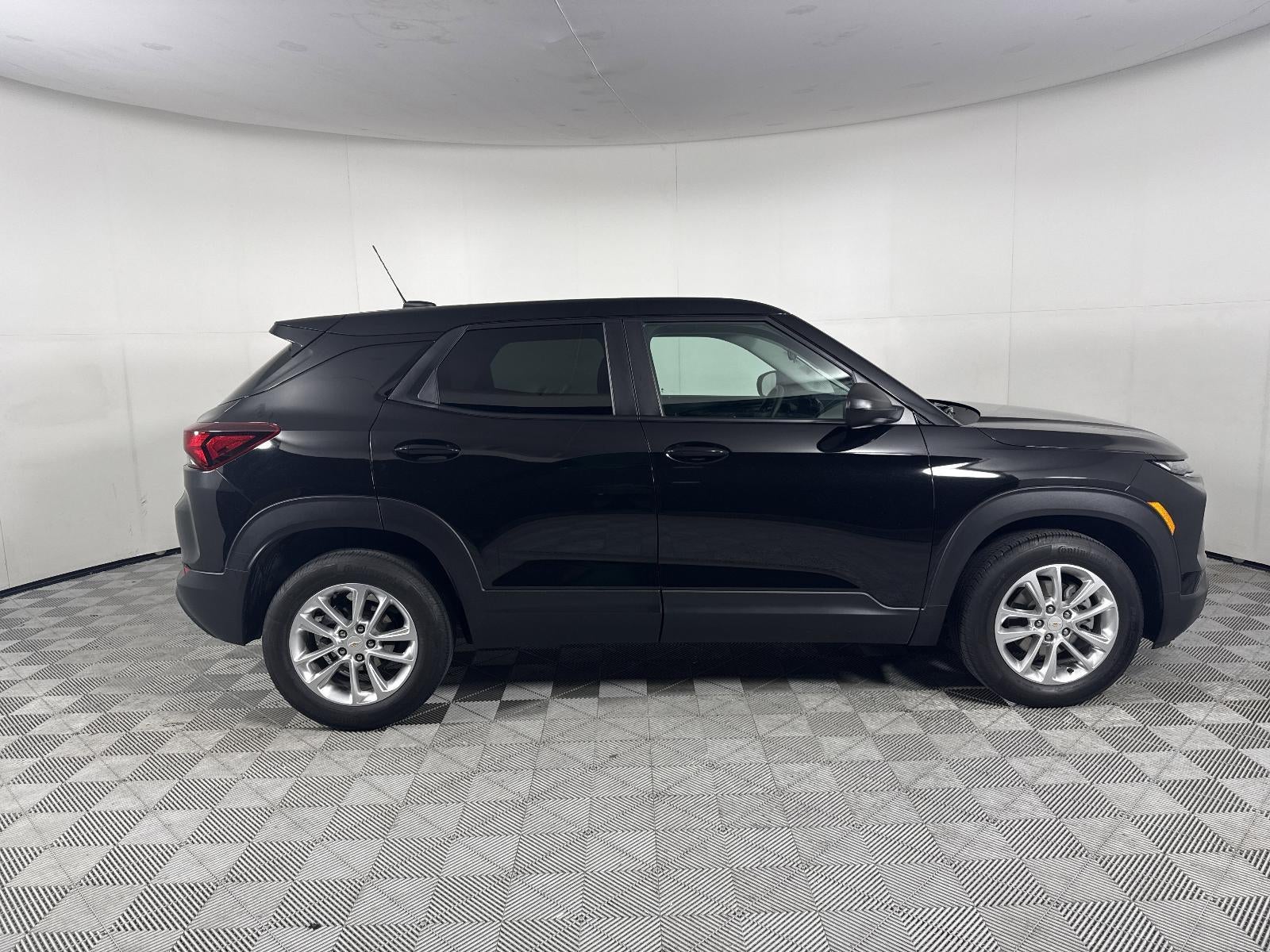 2025 Chevrolet Trailblazer LS