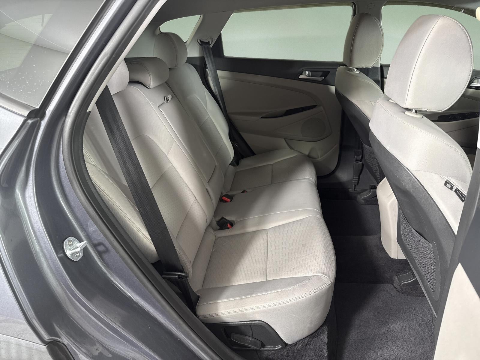 2019 Hyundai Tucson SE - Photo 16