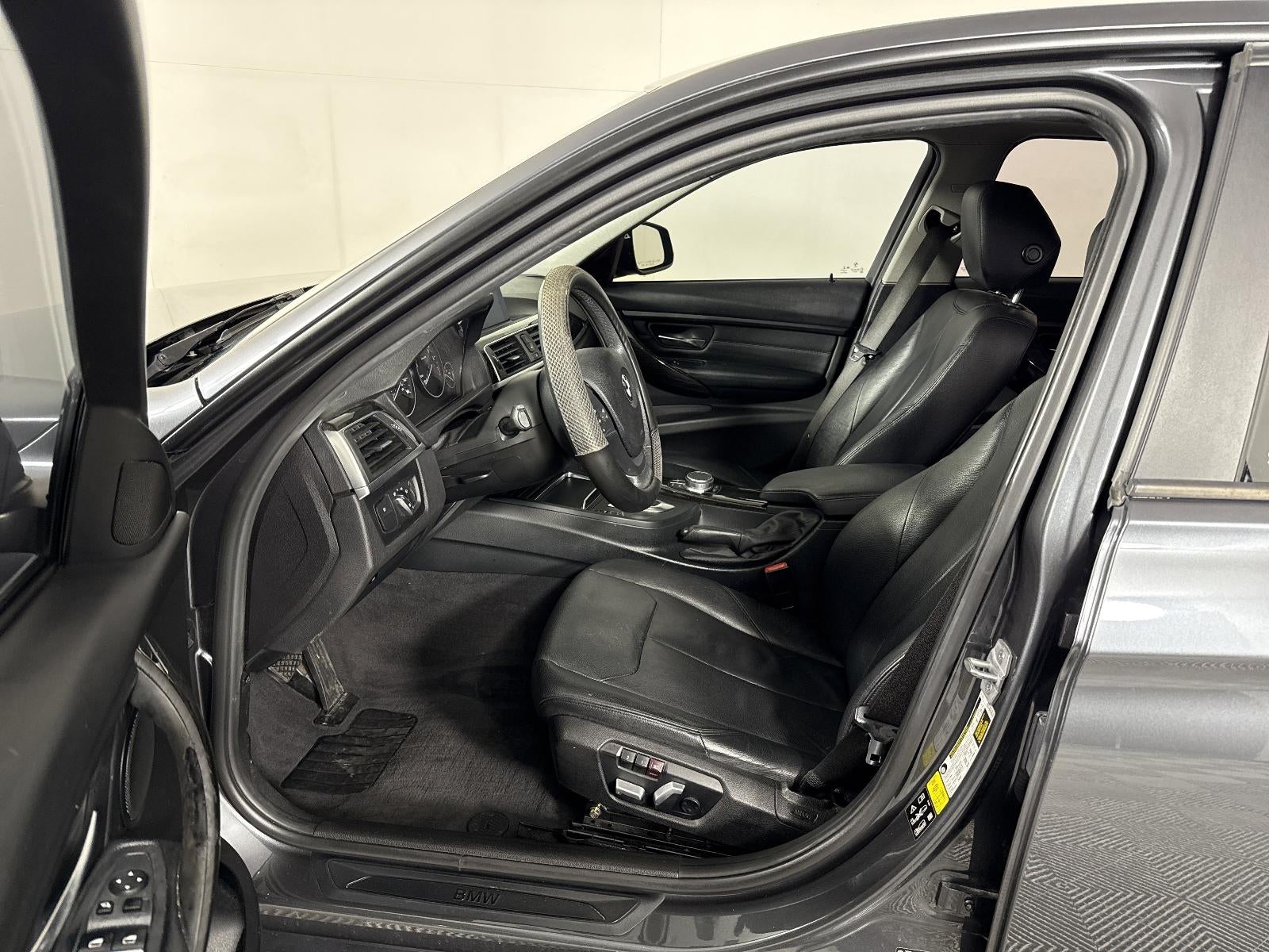 2018 BMW 3 Series 320i xDrive