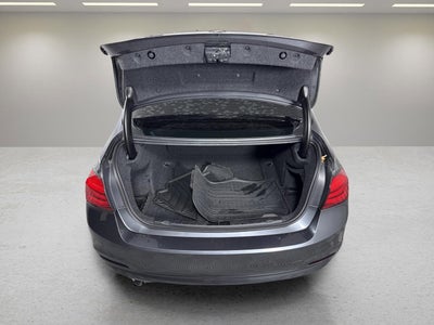 2018 BMW 3 Series 320i xDrive