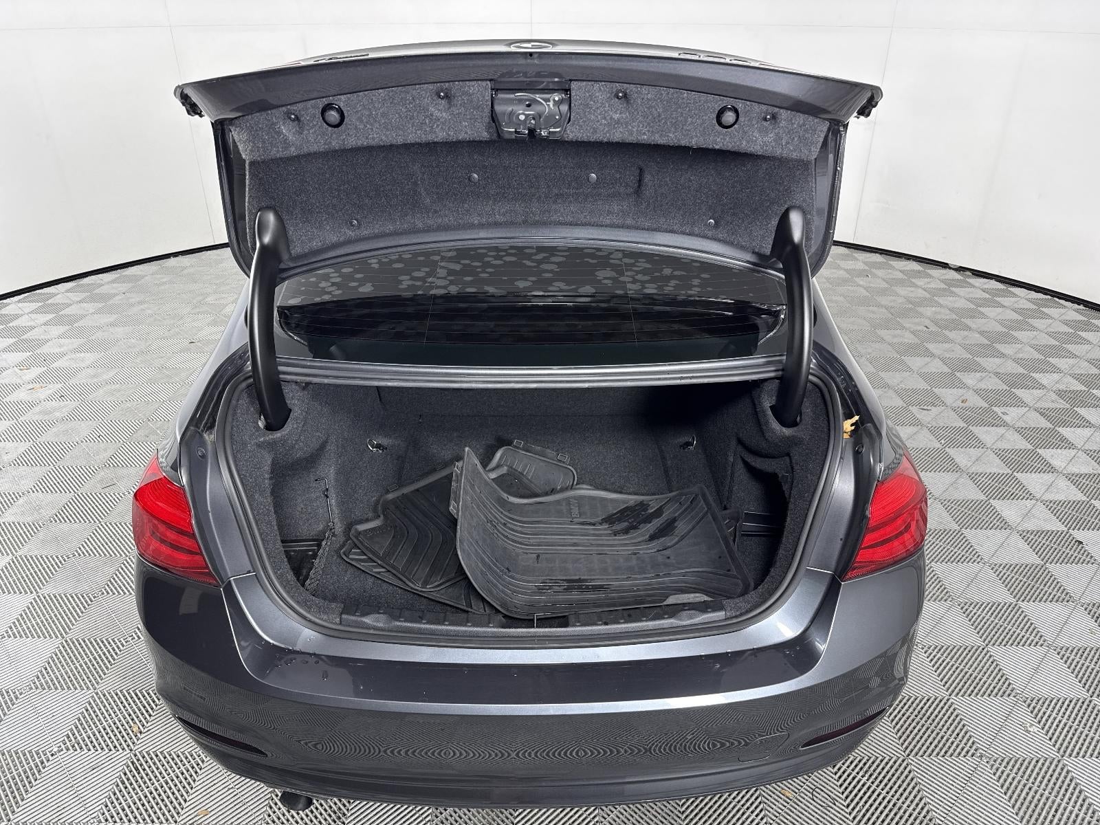 2018 BMW 3 Series 320i xDrive