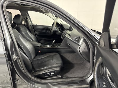 2018 BMW 3 Series 320i xDrive