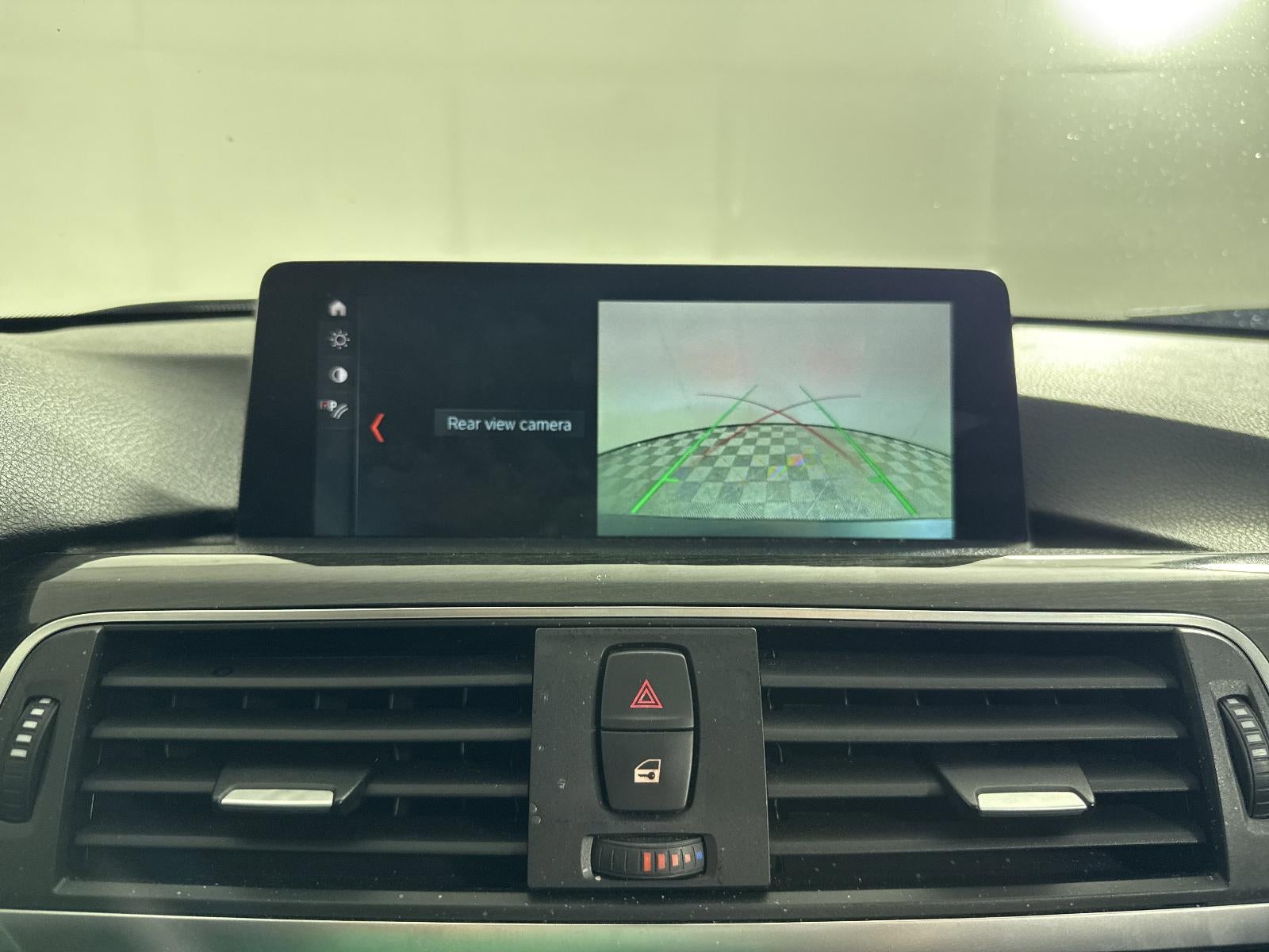 2018 BMW 3 Series 320i xDrive