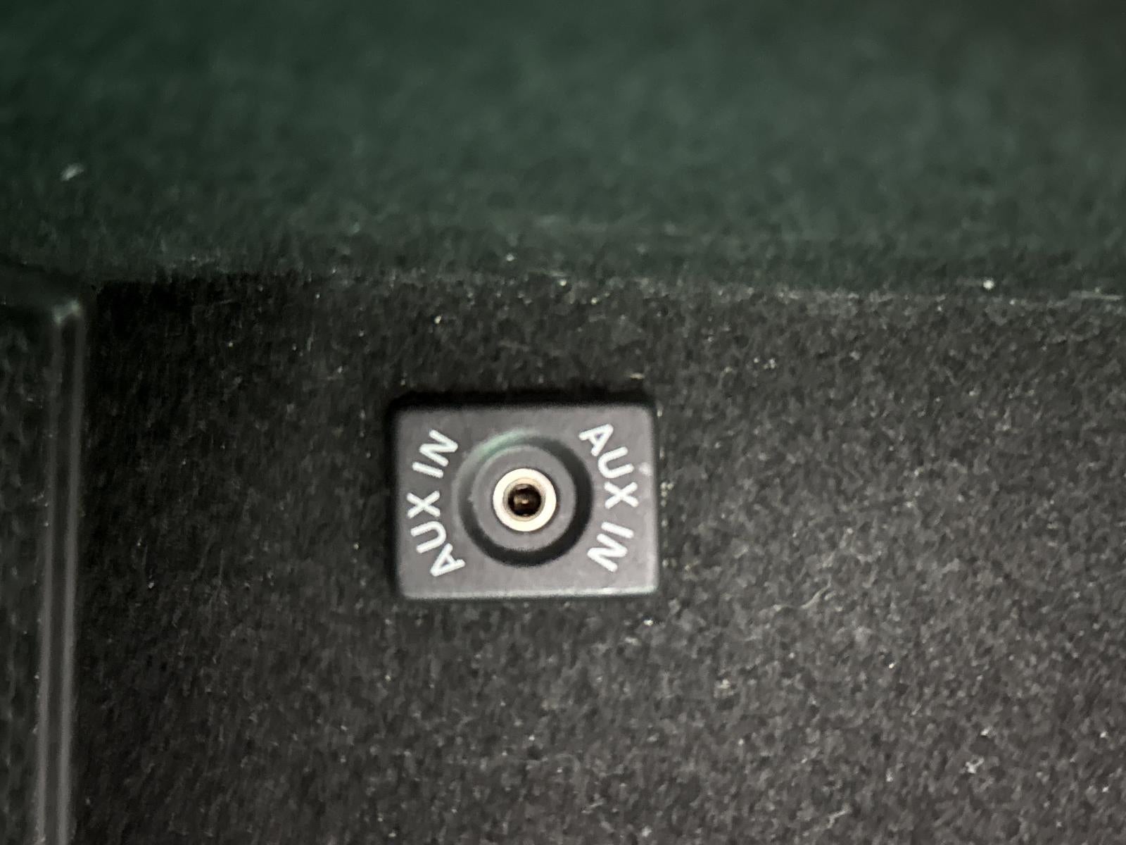 2013 Volkswagen Touareg Sport