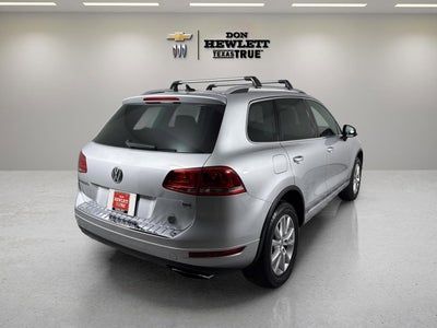 2013 Volkswagen Touareg Sport