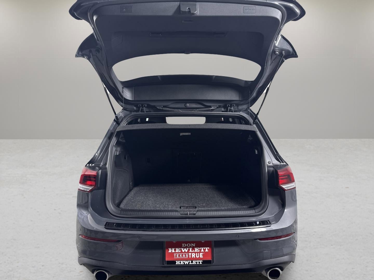 2024 Volkswagen Golf GTI 380 SE