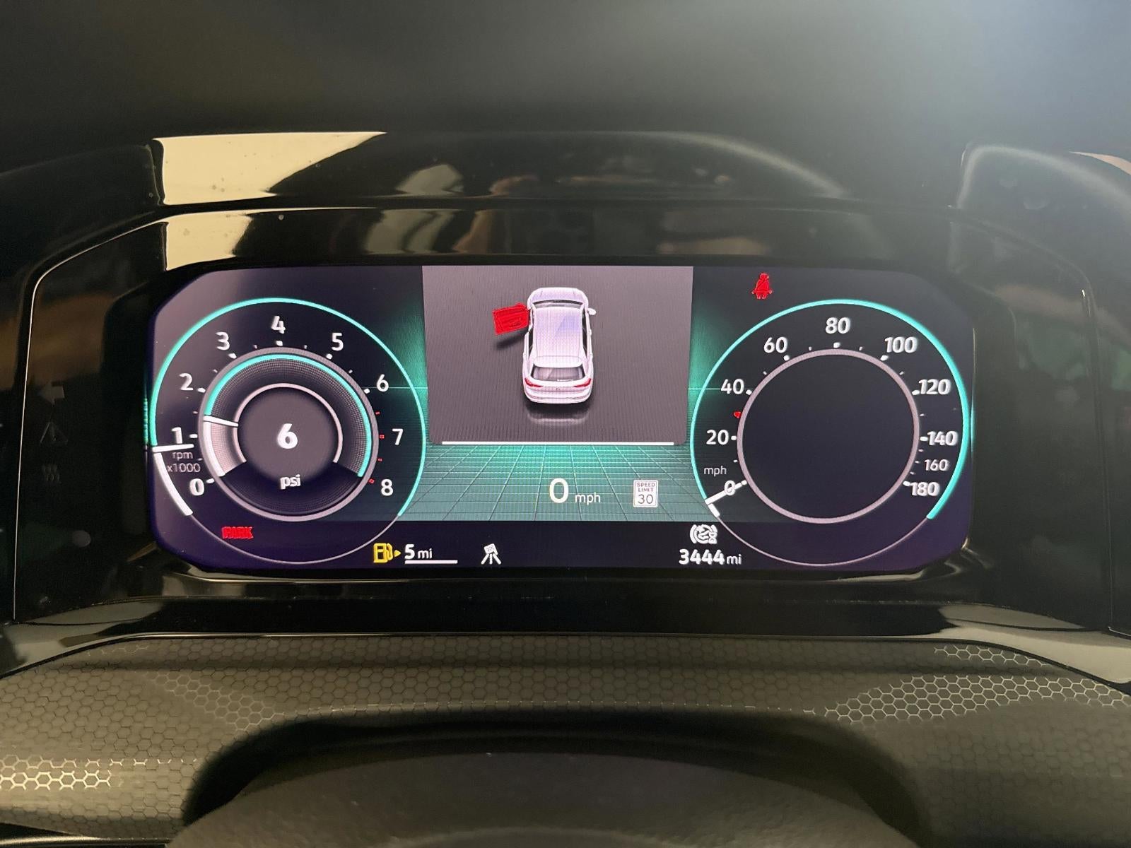 2024 Volkswagen Golf GTI 380 SE