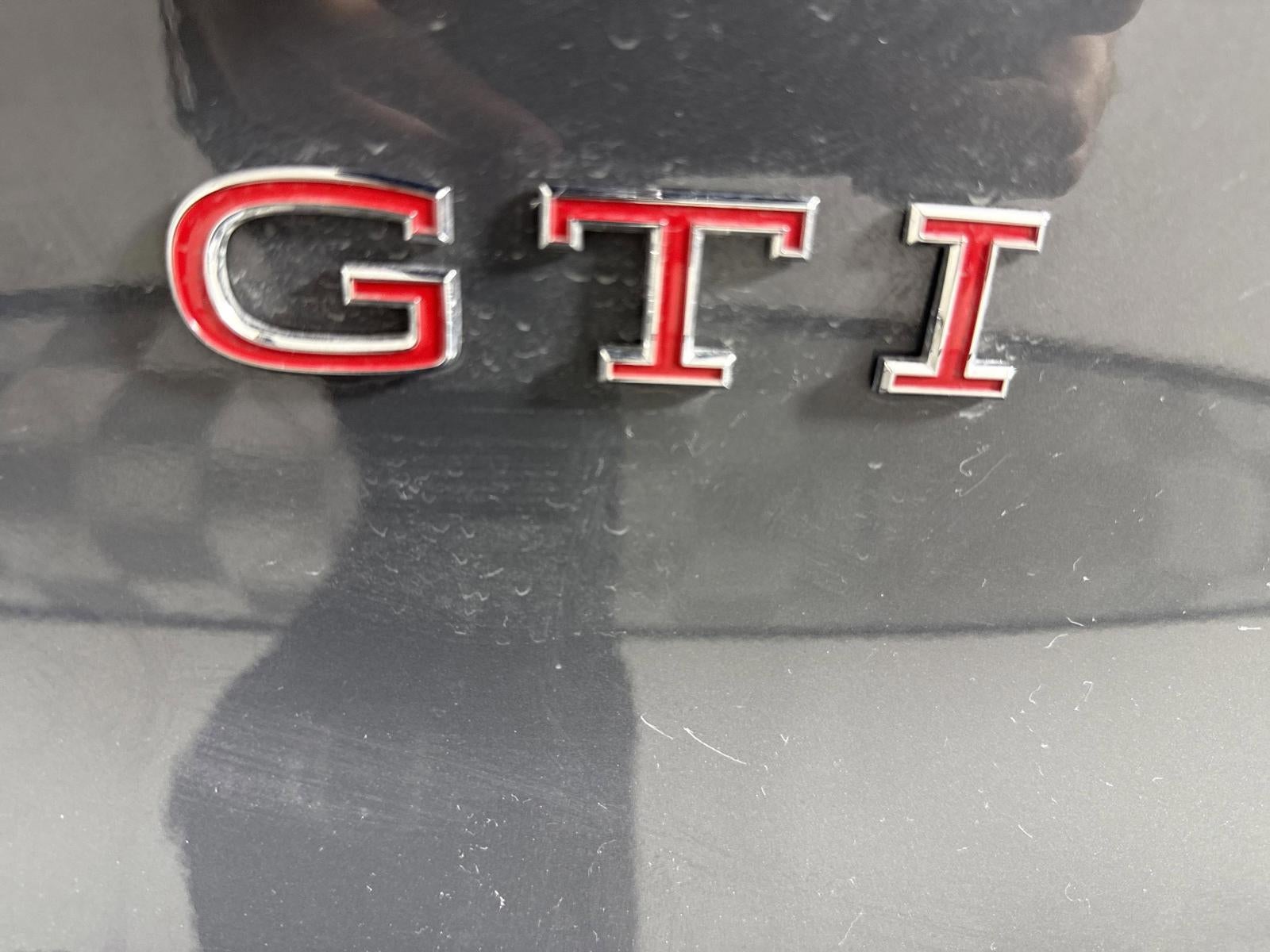 2024 Volkswagen Golf GTI 380 SE