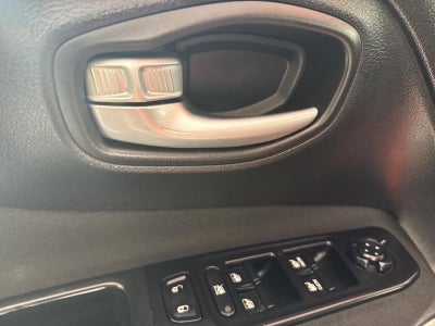 2019 Jeep Renegade Latitude FWD