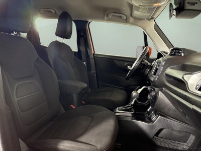 2019 Jeep Renegade Latitude FWD